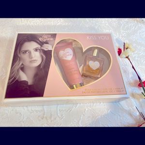 🌹Laura Marano Kiss You Eau de Parfum Pieces Set